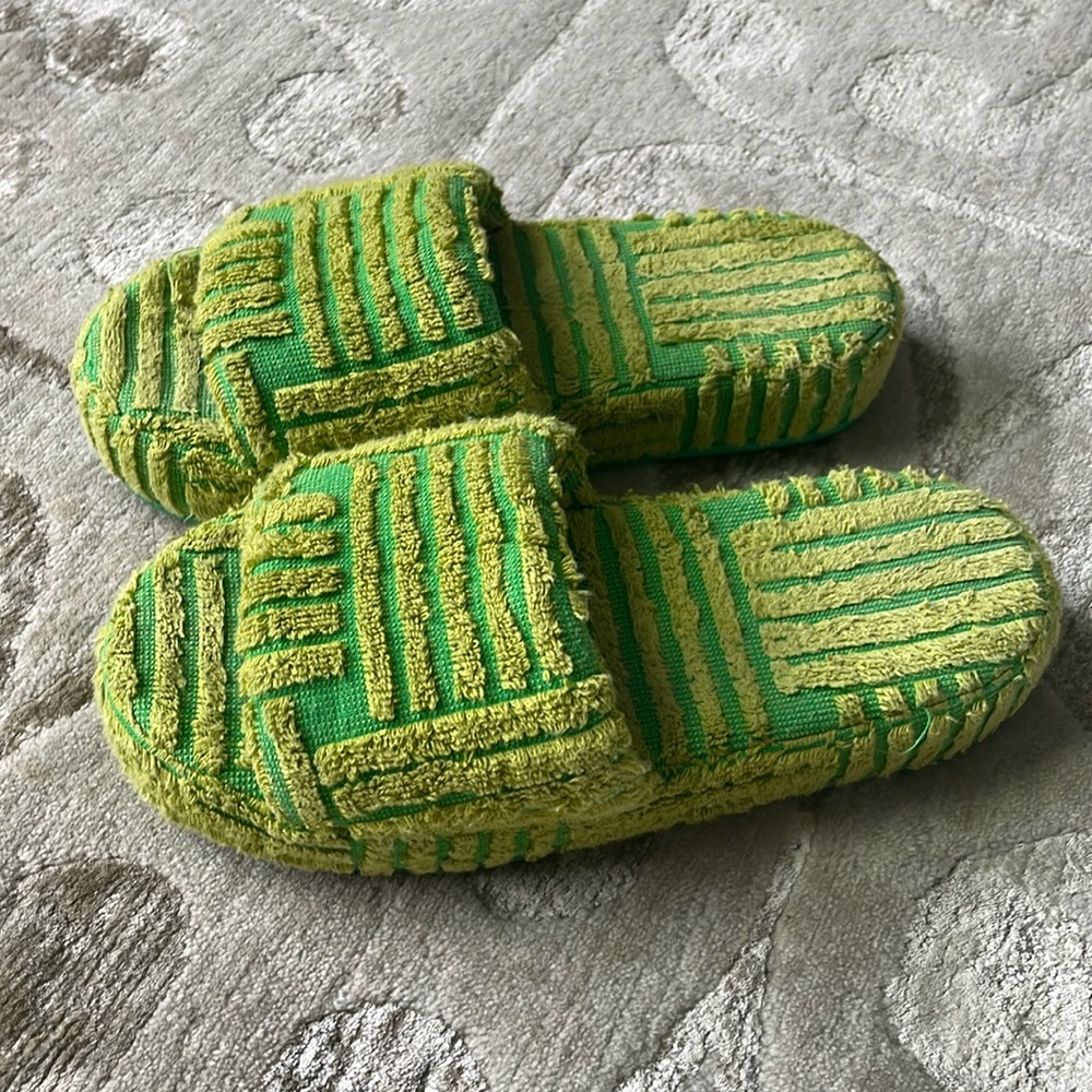 Bottega Veneta Resort Geometric Sandal - Parakeet Kiwi
